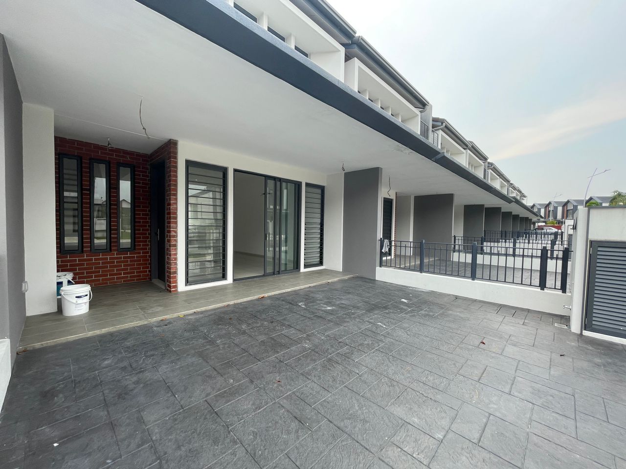 Elmina Garden Ilham Residence Shah Alam by Matt - photo 2