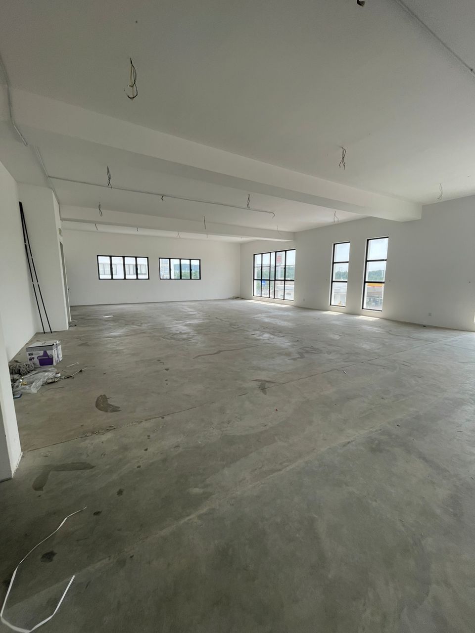 Corner Shop 1st Floor Esplanad Eco Grandeur Benson - photo 3