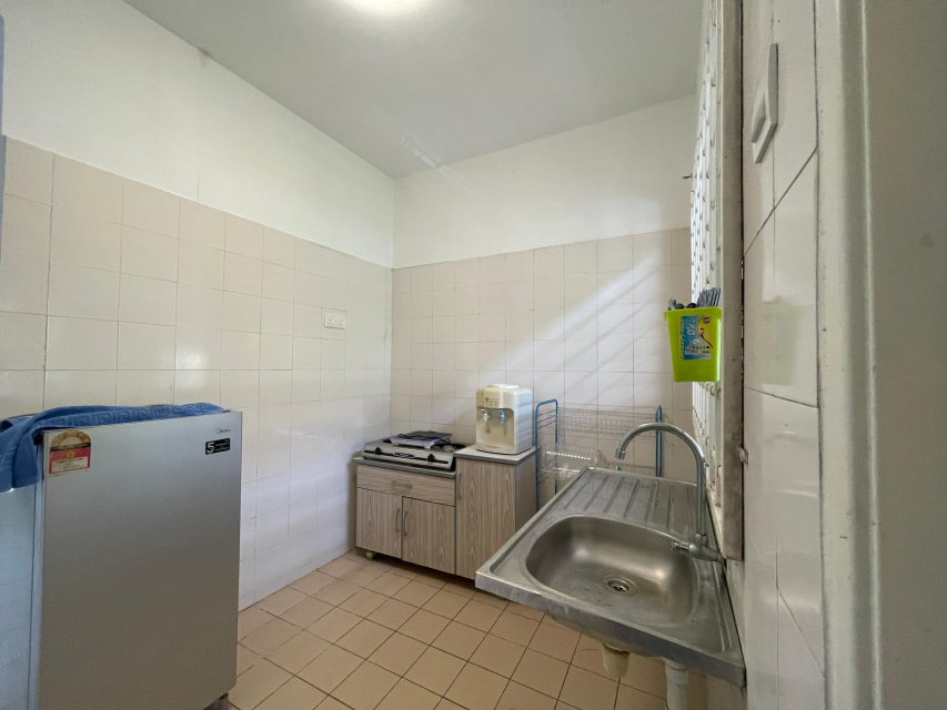Baiduri Apartment Seksyen 7 Shah Alam by Jr - photo 3