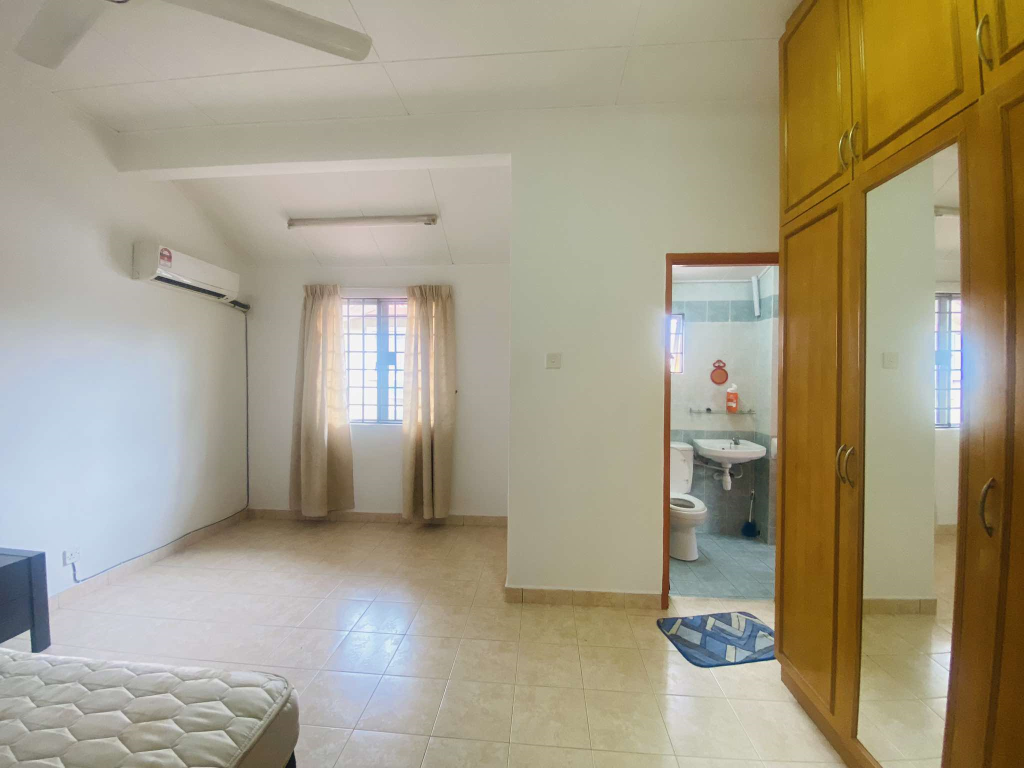 2 Sty House Bukit Jelutong Shah Alam by Emily - photo 9