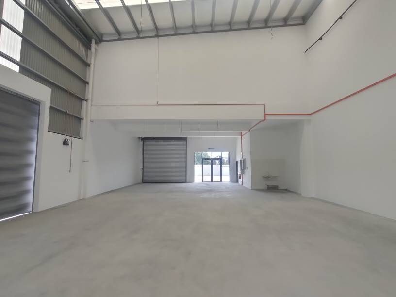 11800sf Eco Business Park V Central Gate by Benson - photo 2