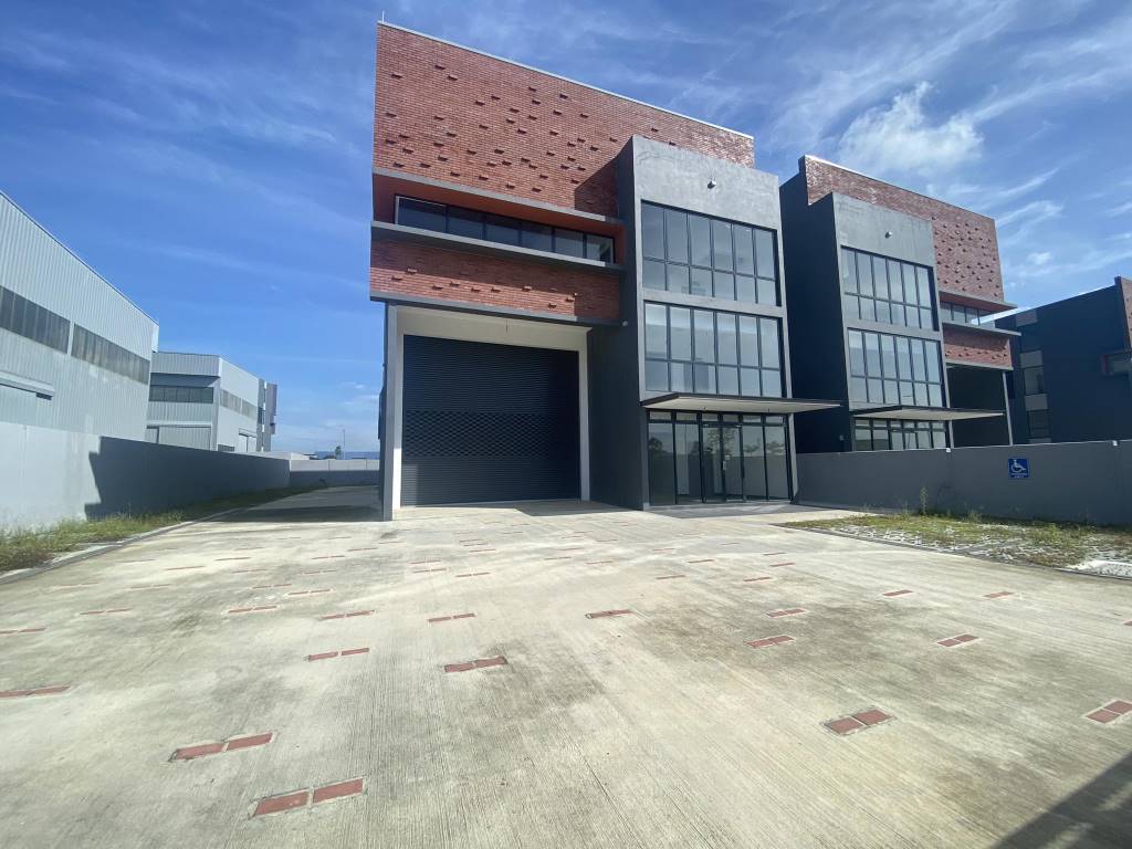 70x160 SemiD Factory Elmina Business Park by Matt - photo 2