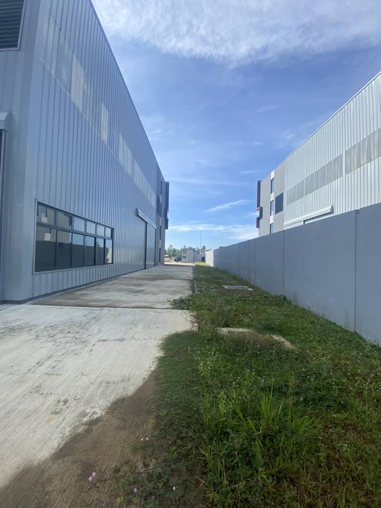 70x160 SemiD Factory Elmina Business Park by Matt - photo 11