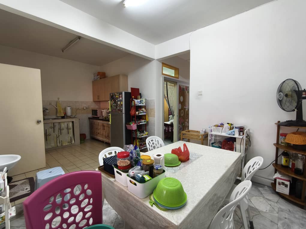 Reno 2 Sty House Saujana Utama 2 by Matt - photo 13