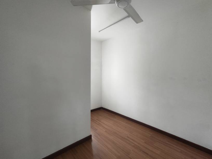 2 Storey Cherry Hillpark by Benson - photo 8