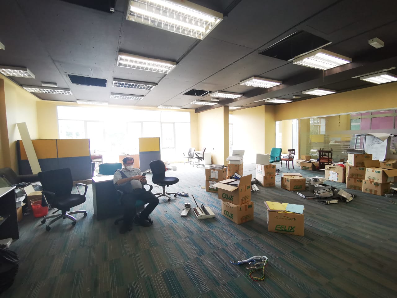 DVIDA BUSINESS CENTER  Bukit Jelutong OFFICE - photo 3