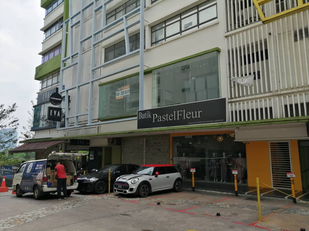 Neo Damansara office suite for sale - photo 2