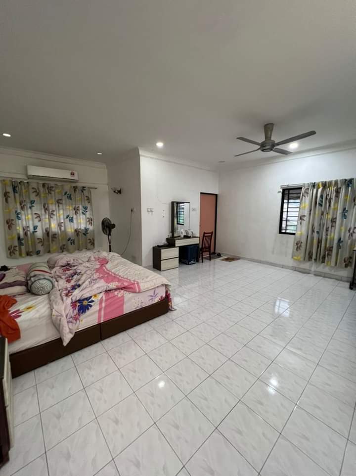 Kepong Baru corner house for sale for Sale at Kuala Lumpur Kepong