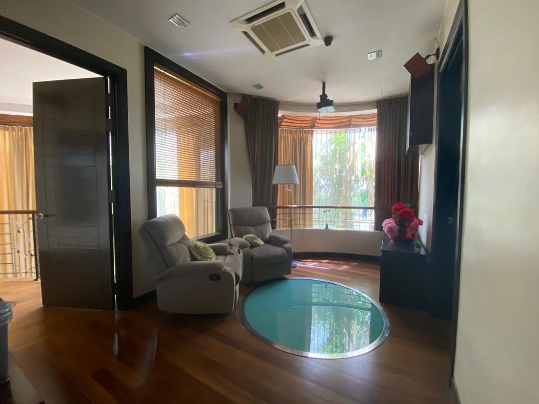 3sty bungalow house for rent - photo 9