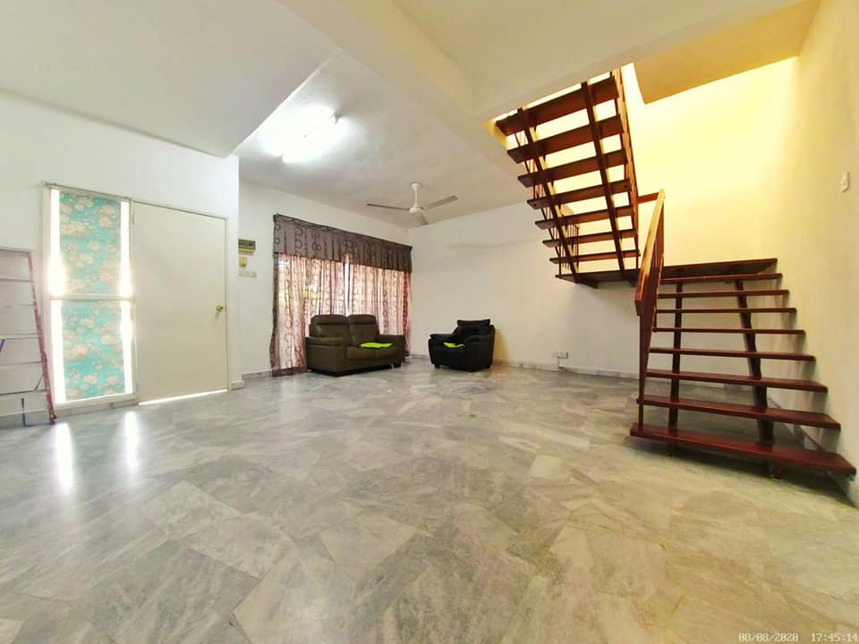 Double Storey Terrace House Taman Puchong Indah - photo 3