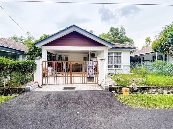 Bungalow Single Storey, Mahkota Hills, Semenyih - photo 3