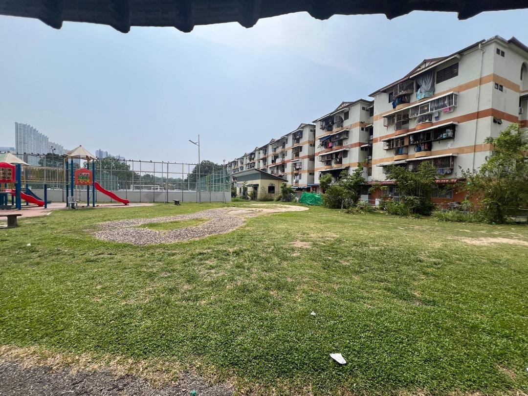 Desa Permai Indah Hamna Flat - photo 5