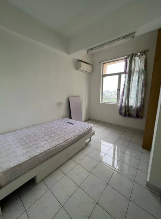 Taman Jubilee Phase 5 - photo 4
