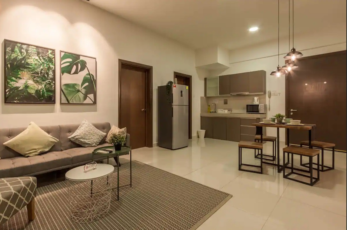 Regalia Residence - photo 2