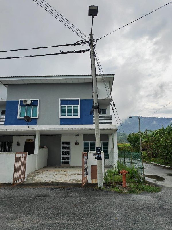 Taman Meru Suria (End lot)