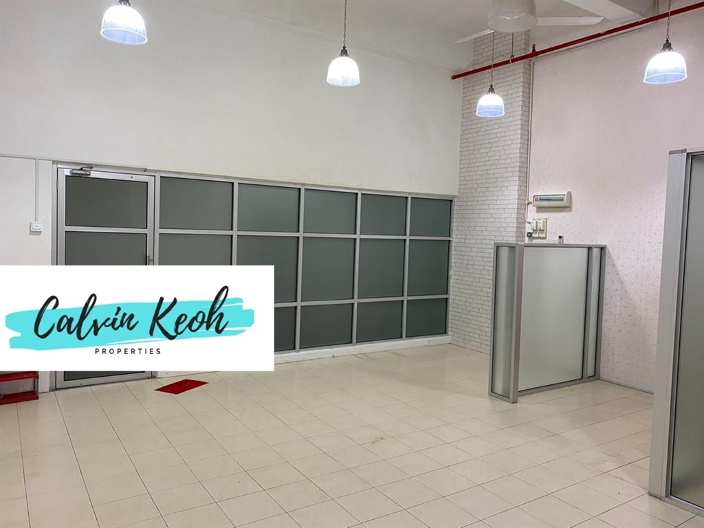 The Ceo Shop lot R1500 - photo 4