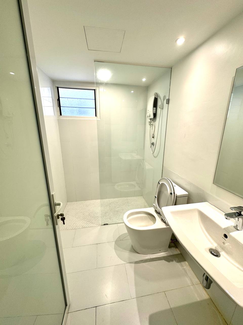 Gurney Park Condo FRPF 680K - photo 3