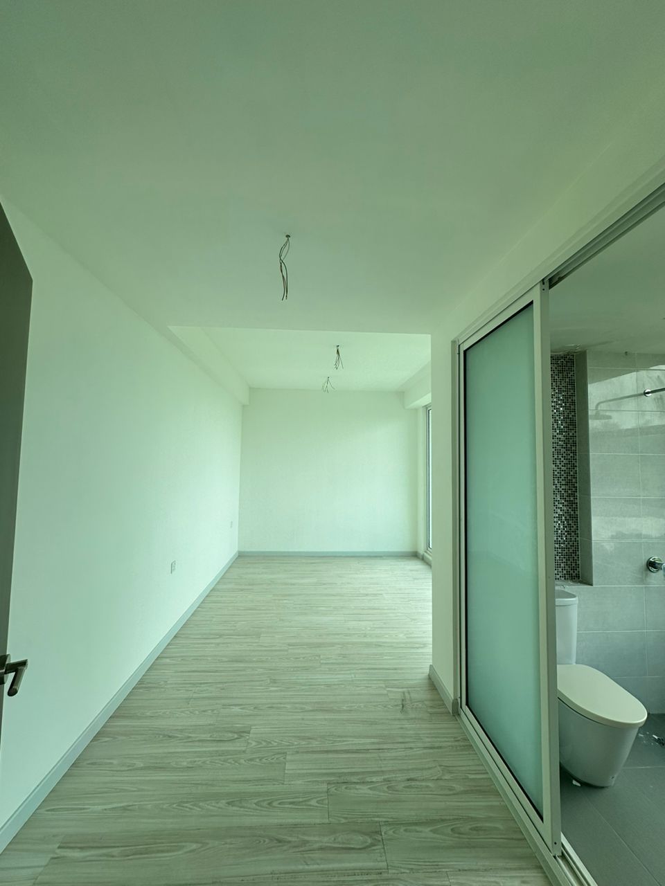 Skyridge Garden 1450sf 880K - photo 2