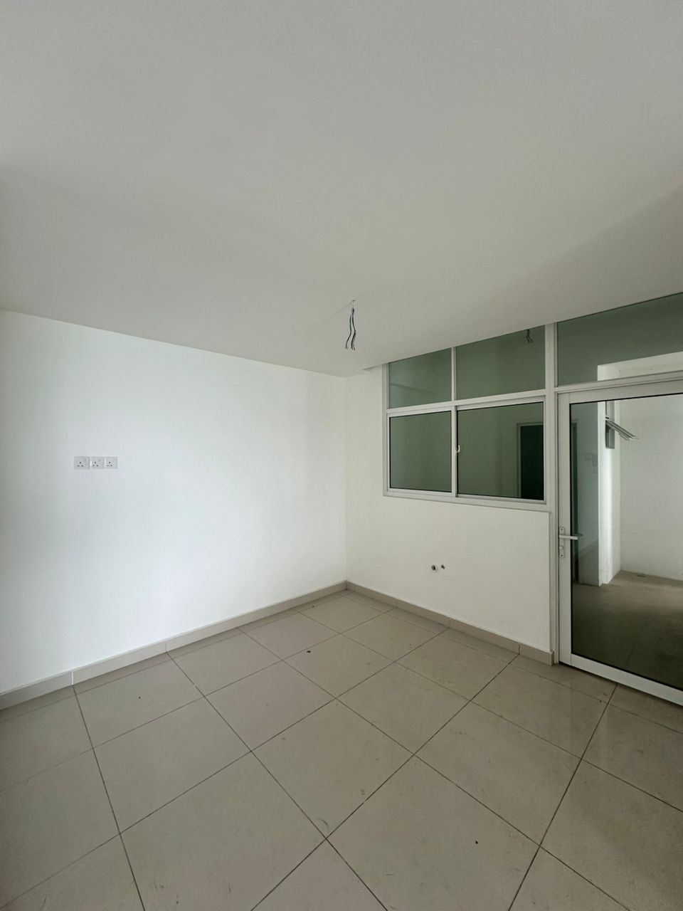Skyridge Garden 1450sf 880K - photo 4