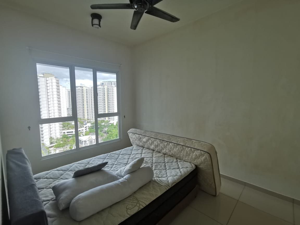 Imperial Residence 2cp 1100sf 530k - photo 4
