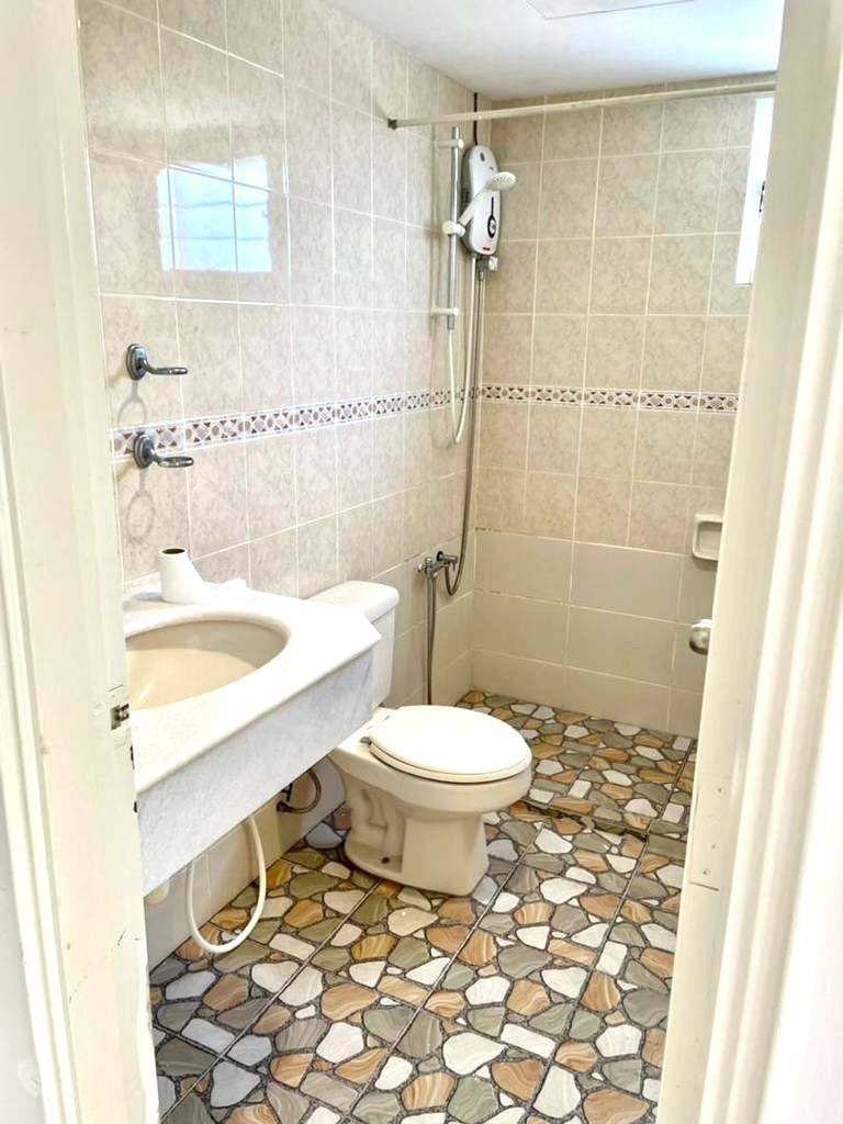 Gurney Park 970sf R680K - photo 13