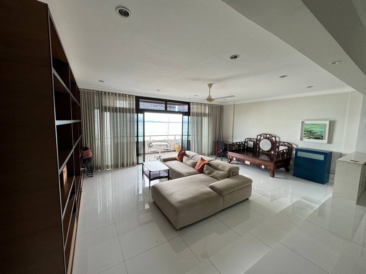 Horizon Tower 1,55m 2400sf 1cp - photo 8