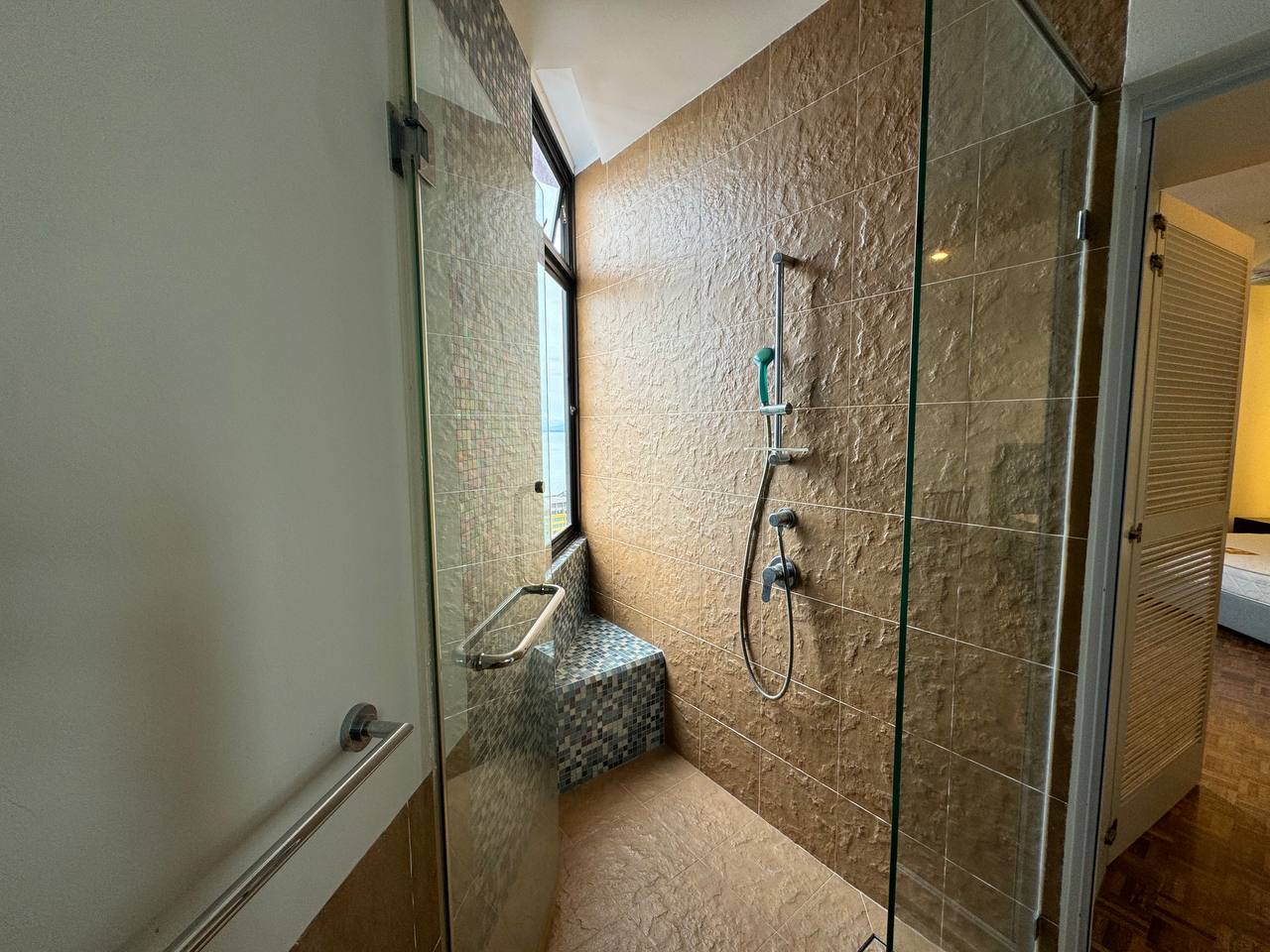 Horizon Tower 1,55m 2400sf 1cp - photo 11