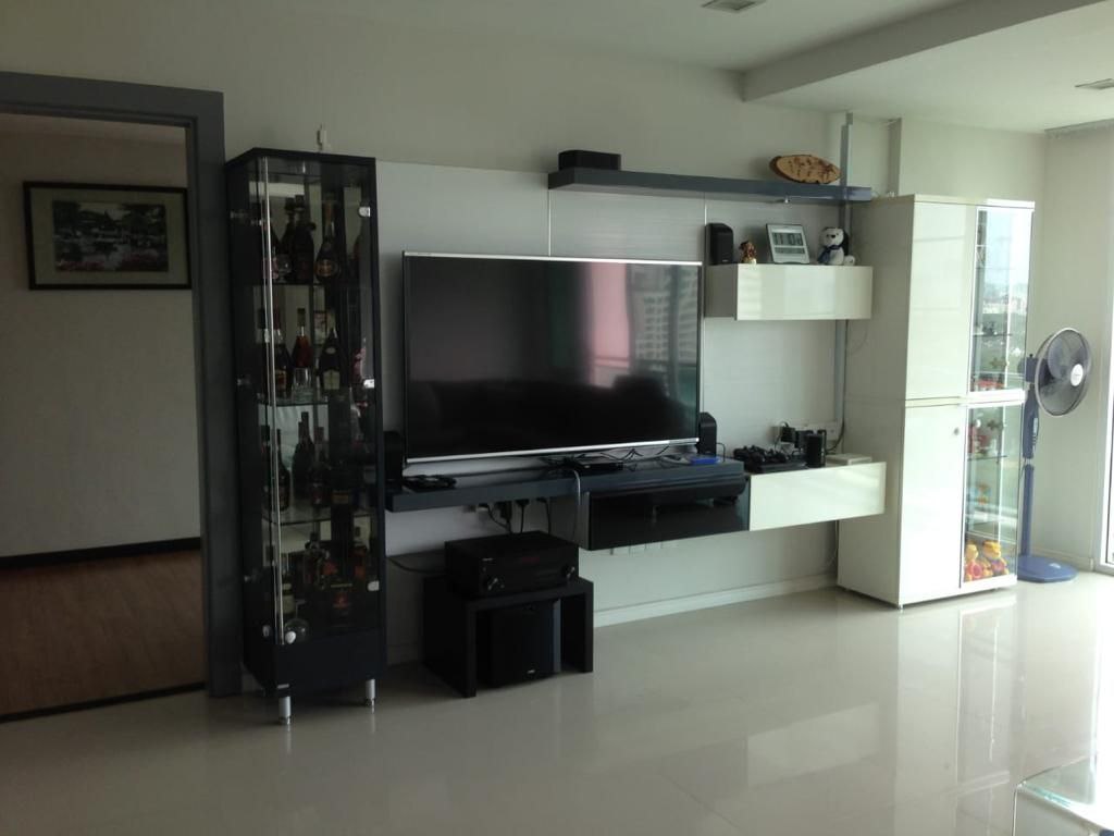 Uban Residence 1850sf 2cp ffr 1m - photo 2