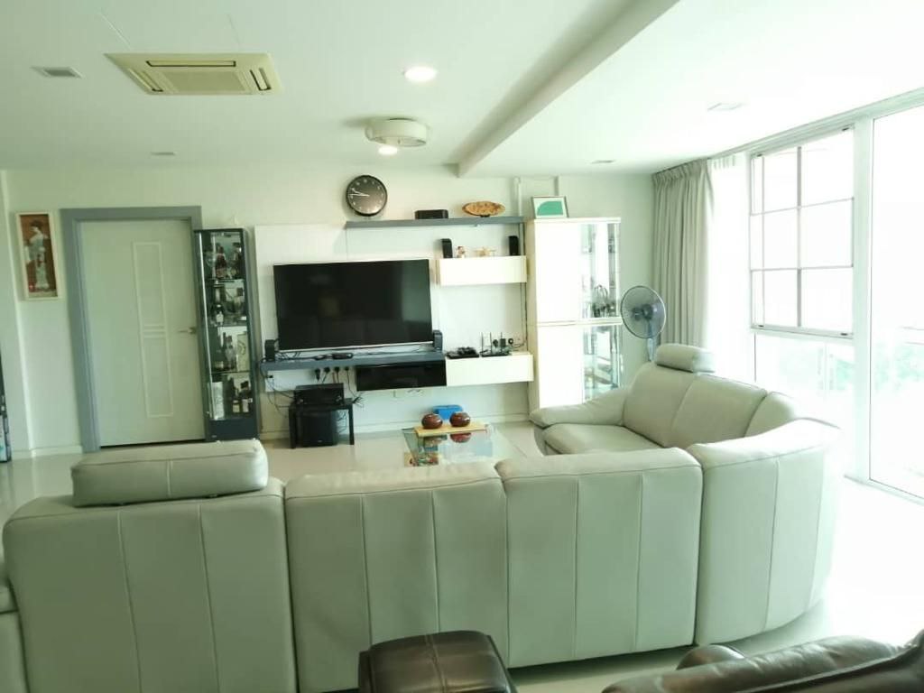 Uban Residence 1850sf 2cp ffr 1m - photo 3
