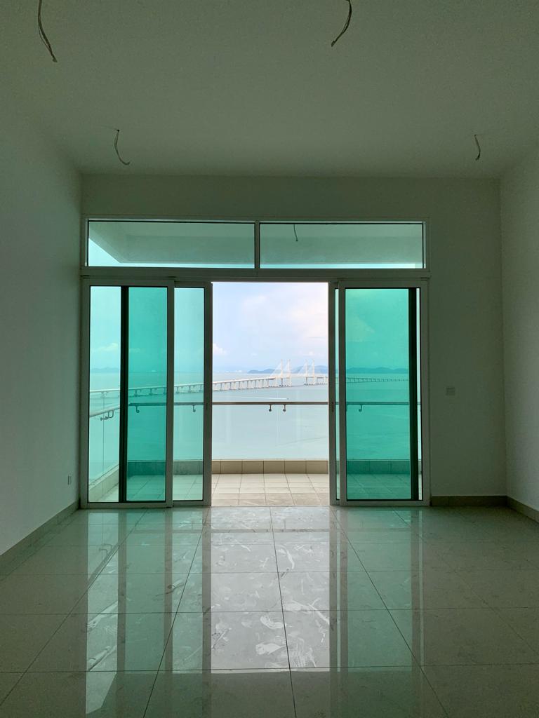 Southbay Plaza 1,7m - photo 13