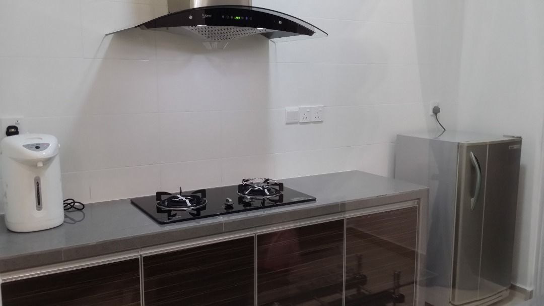Imperial Residence 2cp 1100sf 600k - photo 4