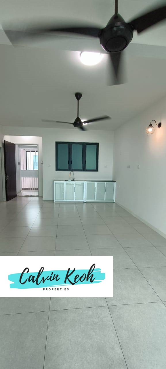 3 Residence 851sf FFR 690K - photo 3