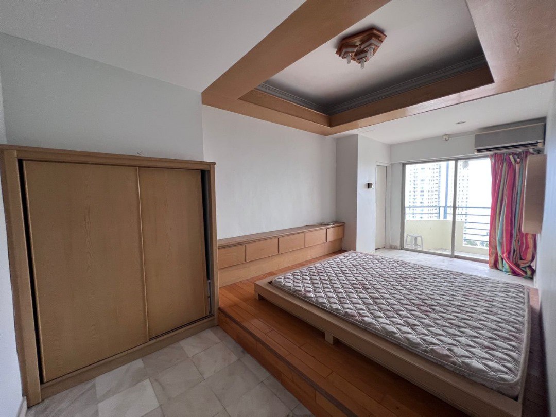 Diamond Villa Duplex 2500sqft 985k - photo 10