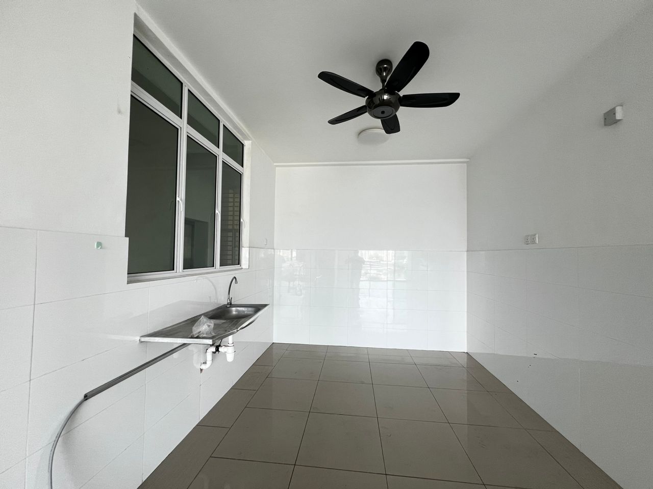 D Mansion-sold - photo 7
