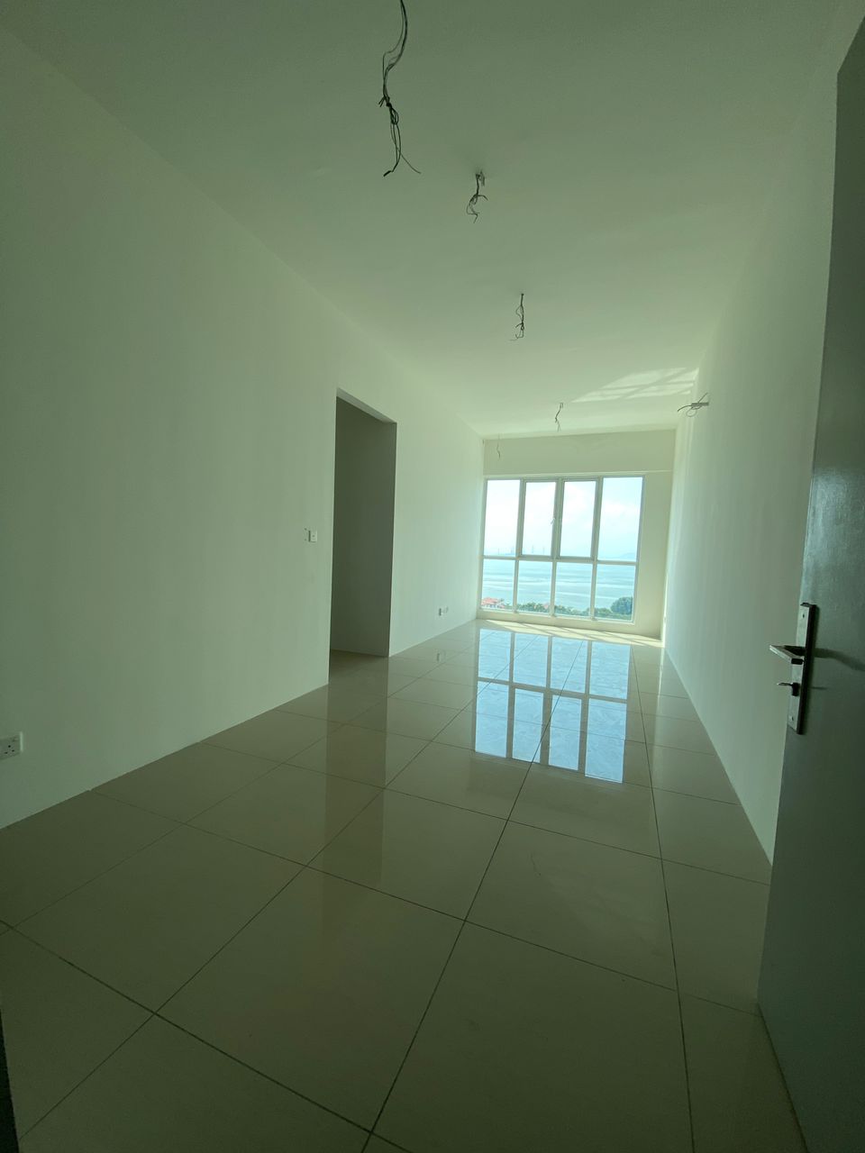 The Zen 850sf Sea View Unit 2 Car Park Bayan Lepas - photo 2