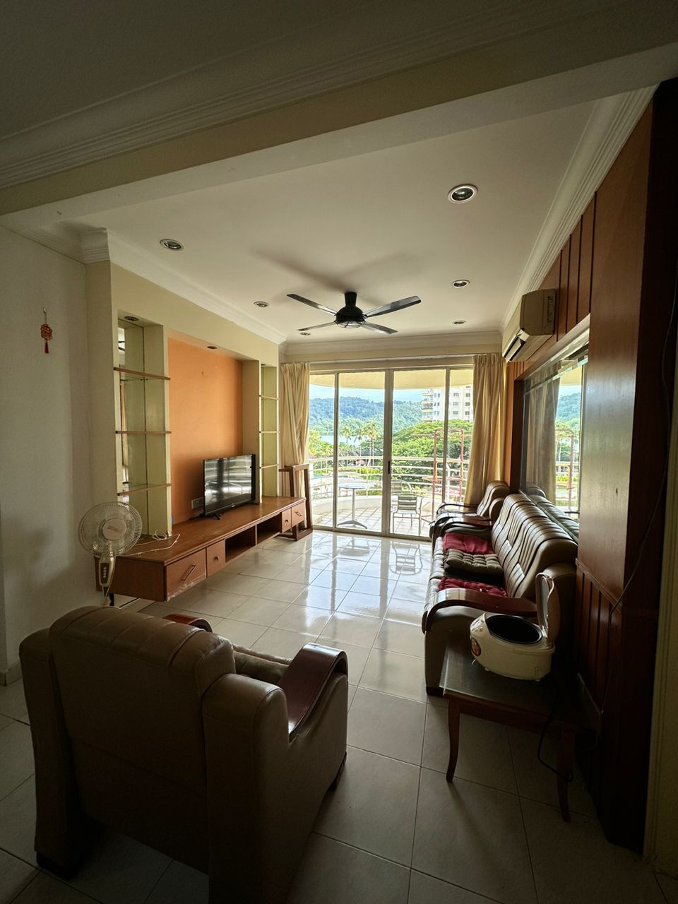 Gold Coast RM2000 ...