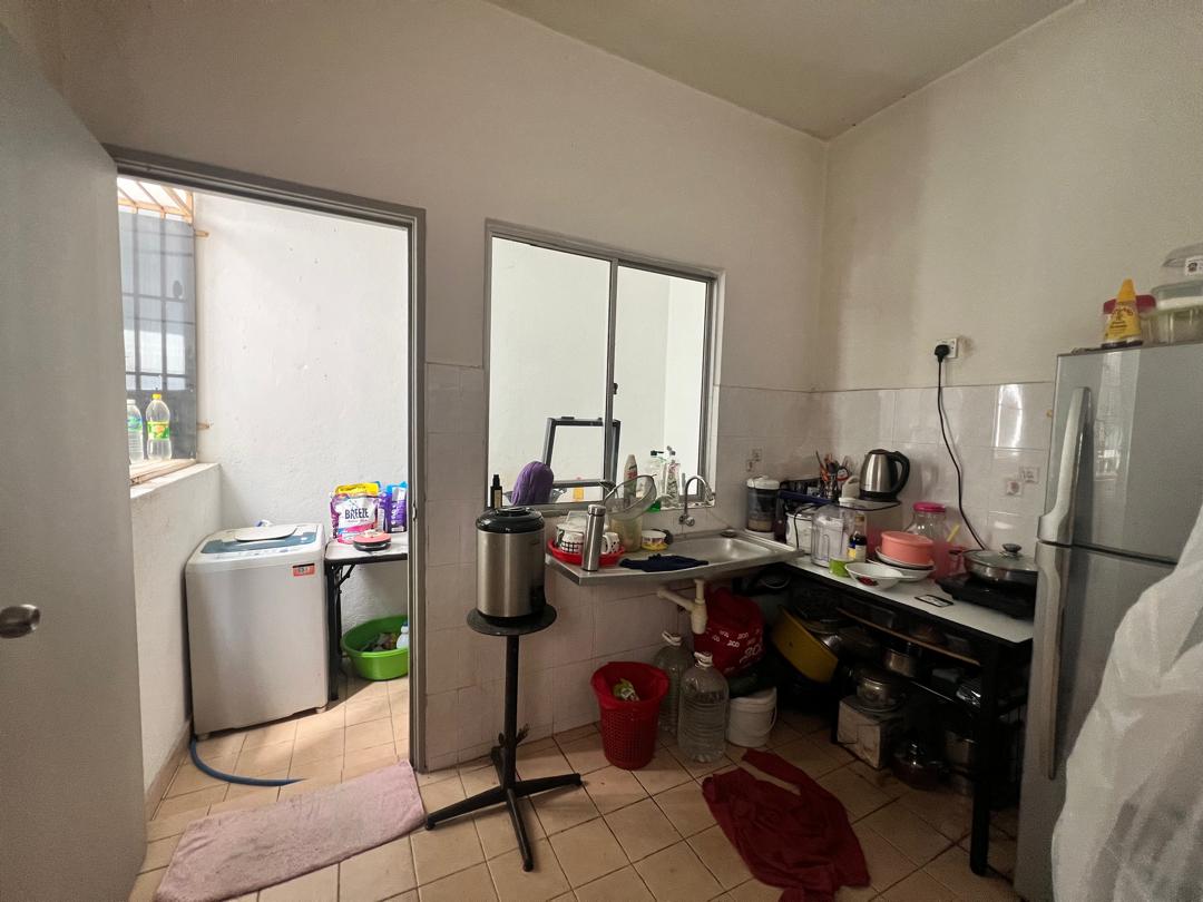 Sutramas Apartment - photo 3