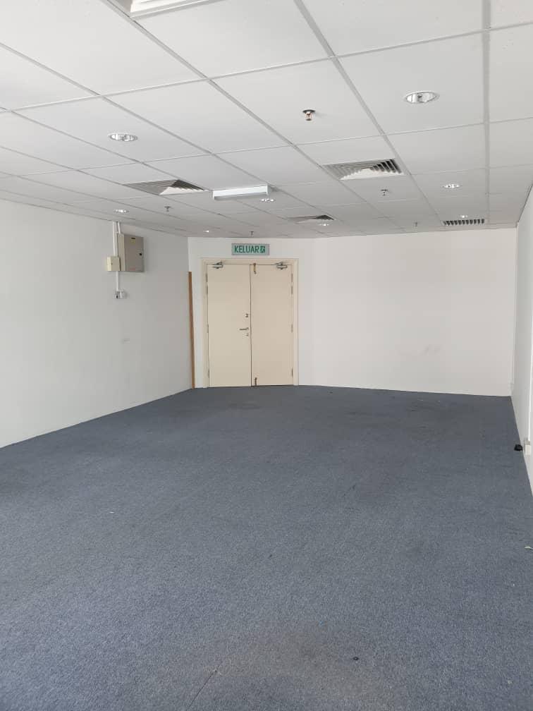 Solaris Dutamas Office