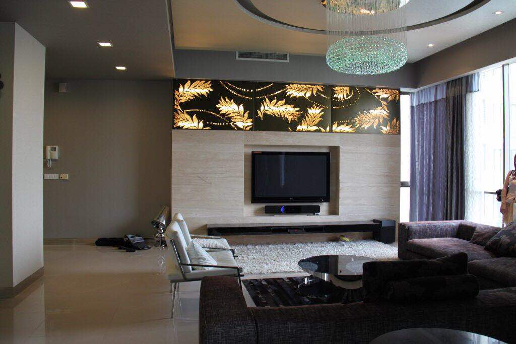 Suria Stonor Renovated Unit 4 Bedrooms