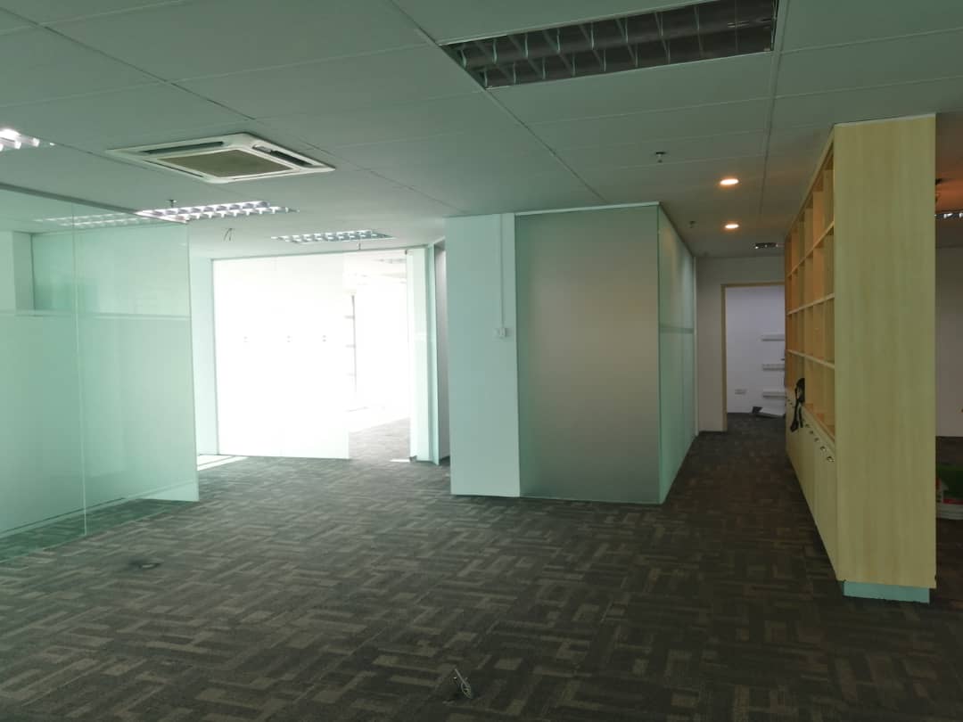Solaris Office Unit For Rent - photo 5