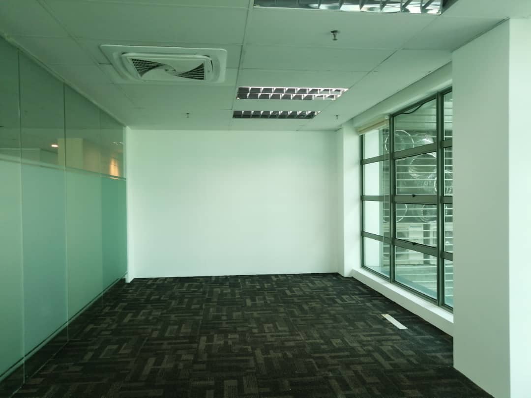 Solaris Office Unit For Rent - photo 6