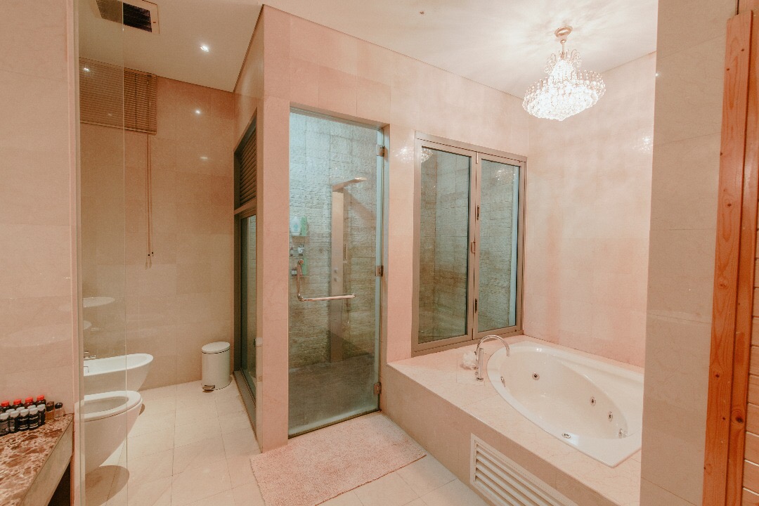 The Residence - photo 10