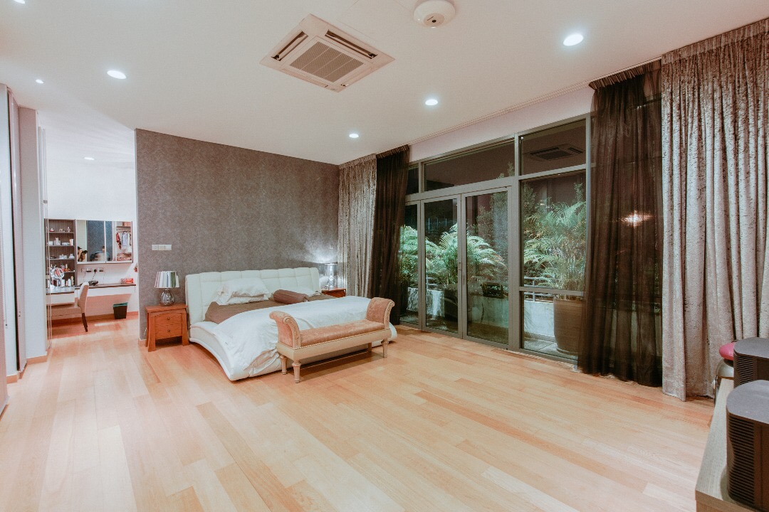 The Residence - photo 12