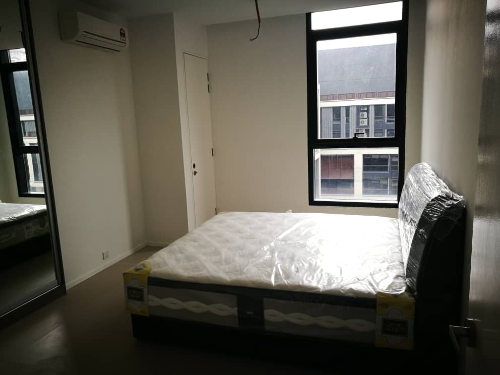 Arcoris 2R2B Unit For Rent - photo 5