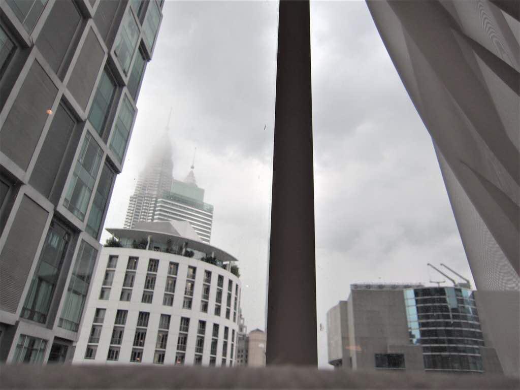 SOHO Suites For Rent - photo 8