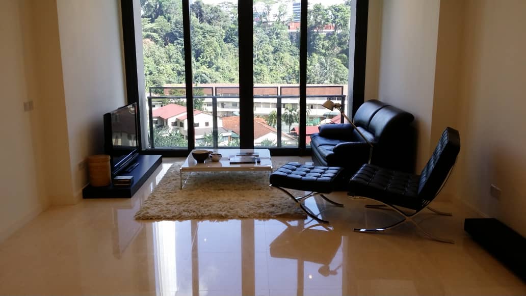 6 Capsquare For Rent - photo 1