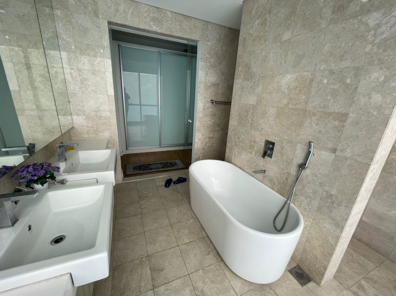 The Elements Condo For Rent - photo 8