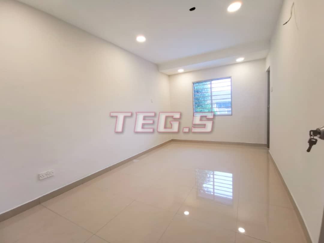 Taman Gembira Klang Newly Renovated House For Sale - photo 2