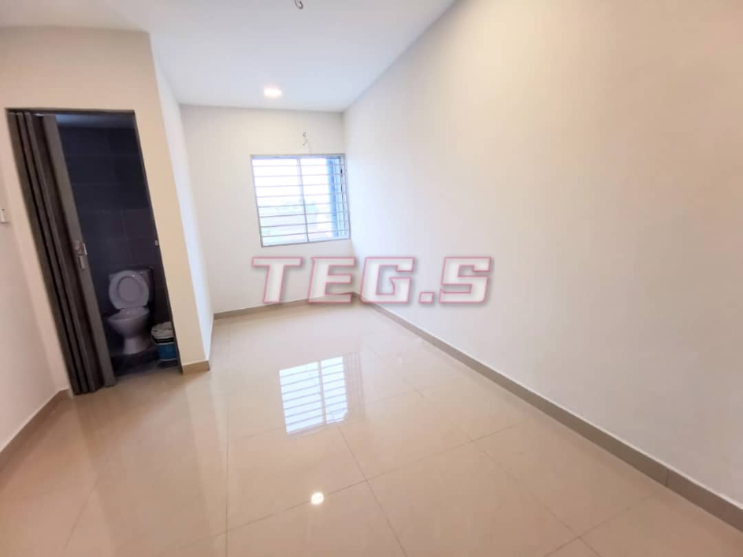 Taman Gembira Klang Newly Renovated House For Sale - photo 3