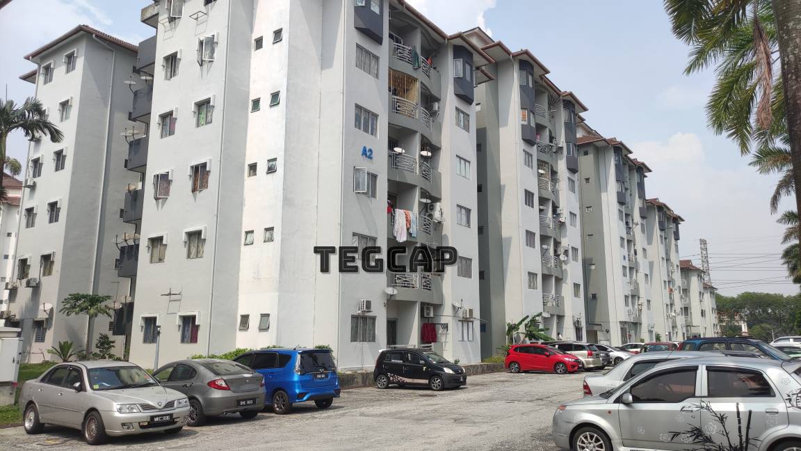 Pelangi Court Apartment Klang
